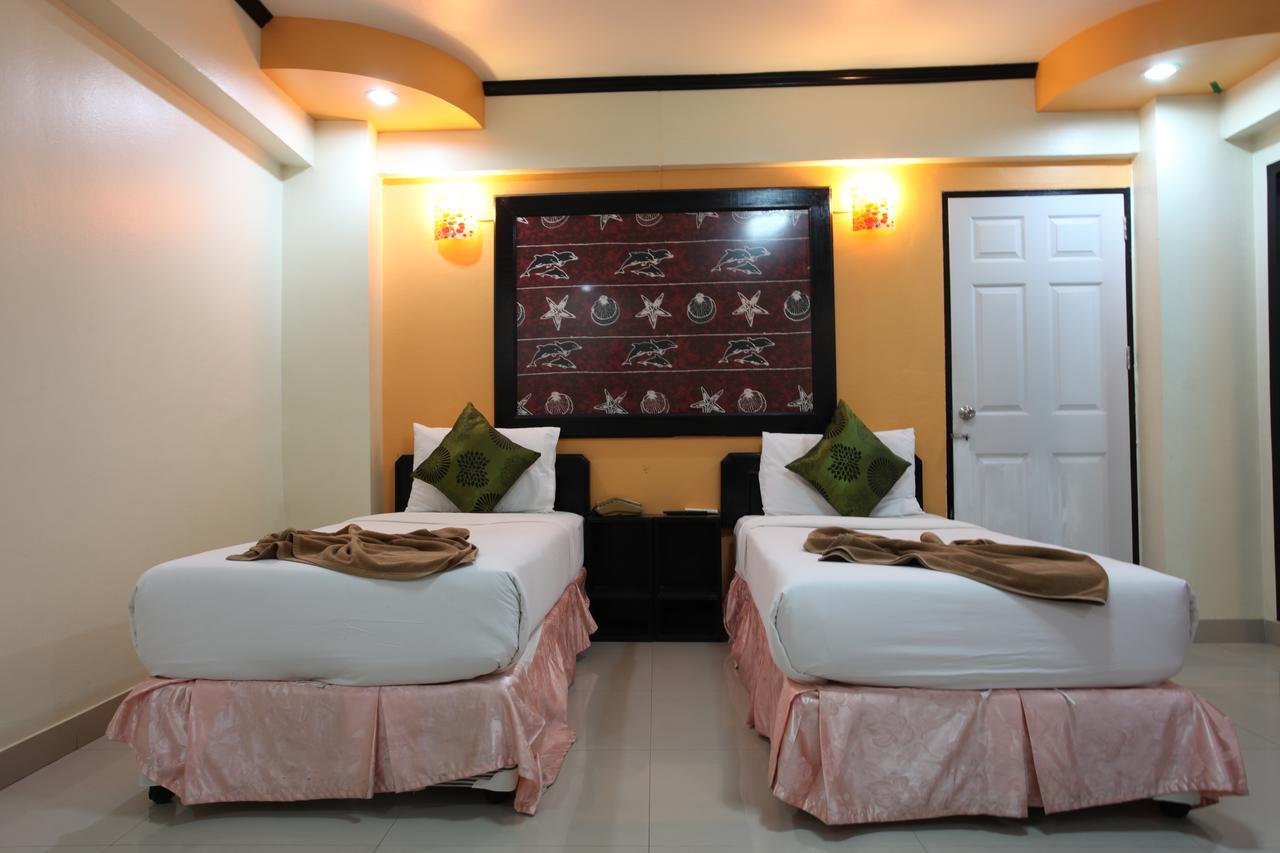 Home Pattaya Hotel Extérieur photo