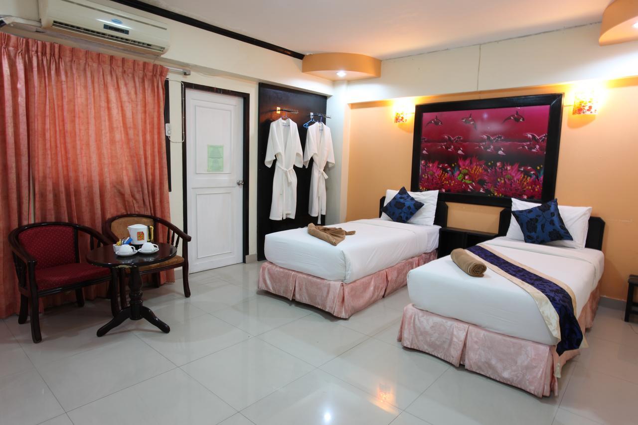 Home Pattaya Hotel Extérieur photo